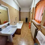 Business And Family House Con 3 Da Letto Διαμέρισμα *