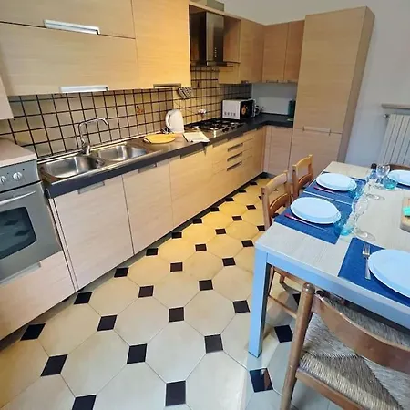 Business And Family House Con 3 Da Letto